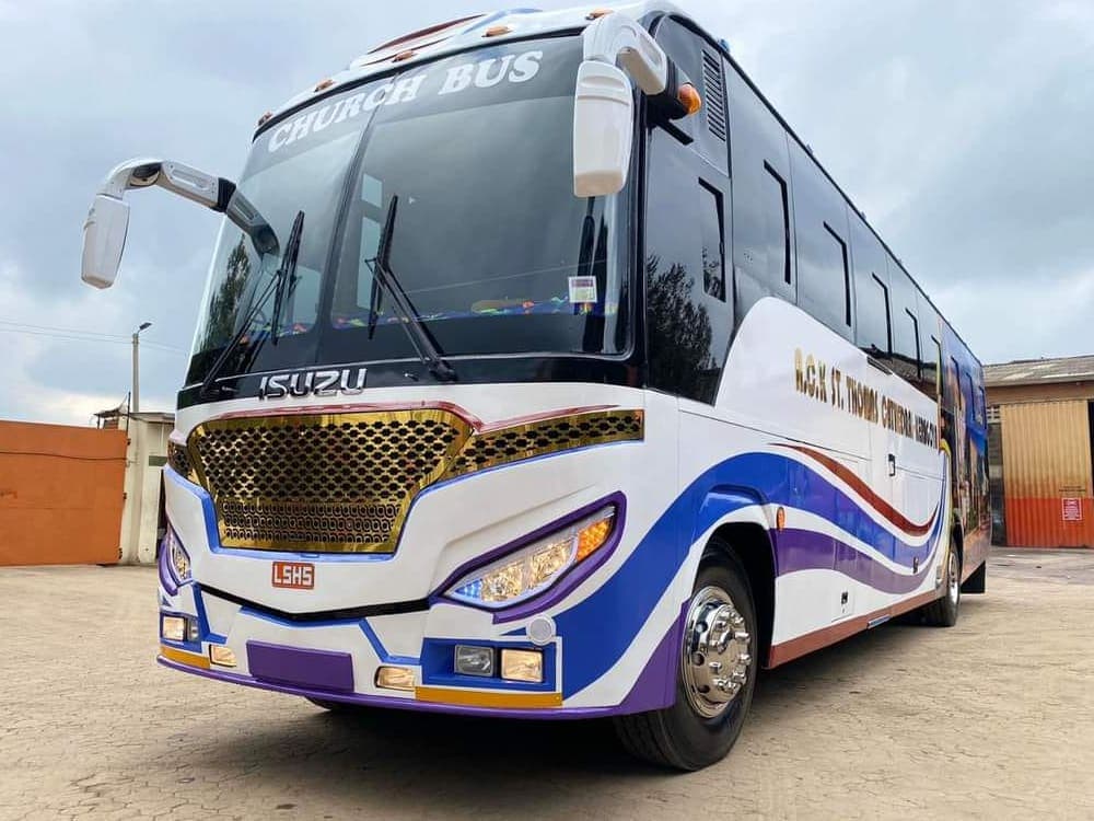 Isuzu FVR34S Bus (67-Seater) gallery 5