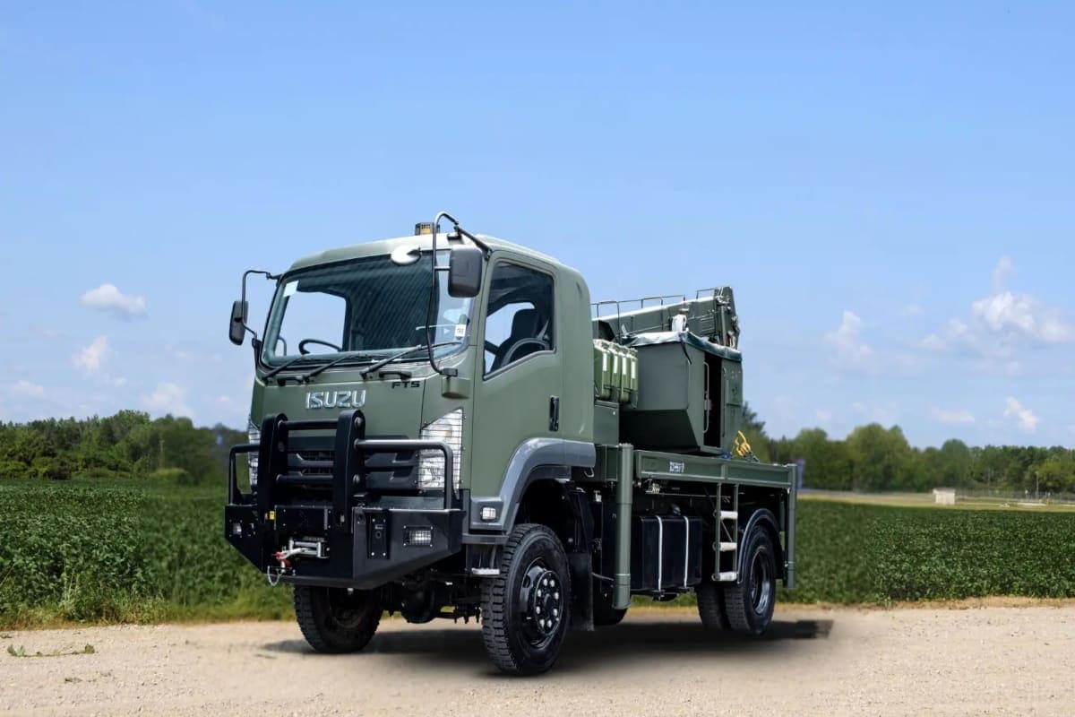 Isuzu FTS34L - Medium Duty (F-Series) - View 1