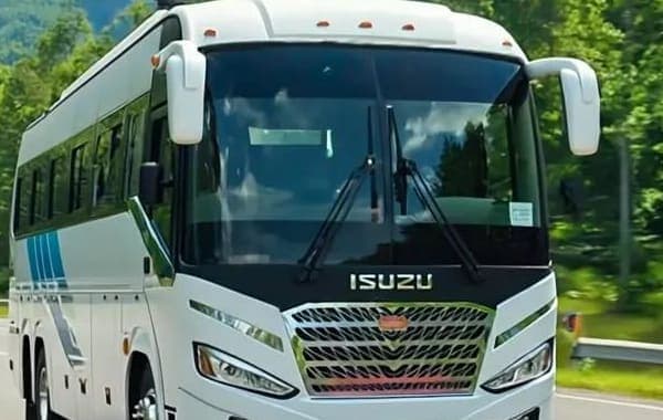 Isuzu FVR34S Bus (67-Seater)